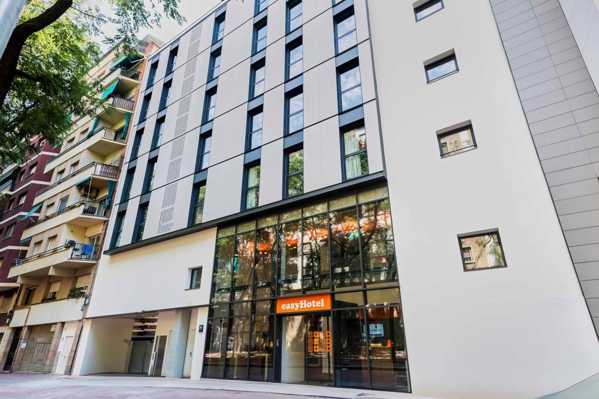 Easyhotel Barcelona La Sagrera — Photos 1